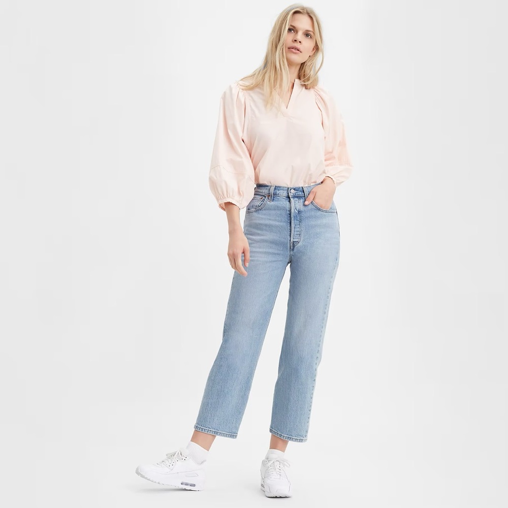Levi’s Premium Ribcage Straight Ankle Jeans - Size 28 - Color: Tango